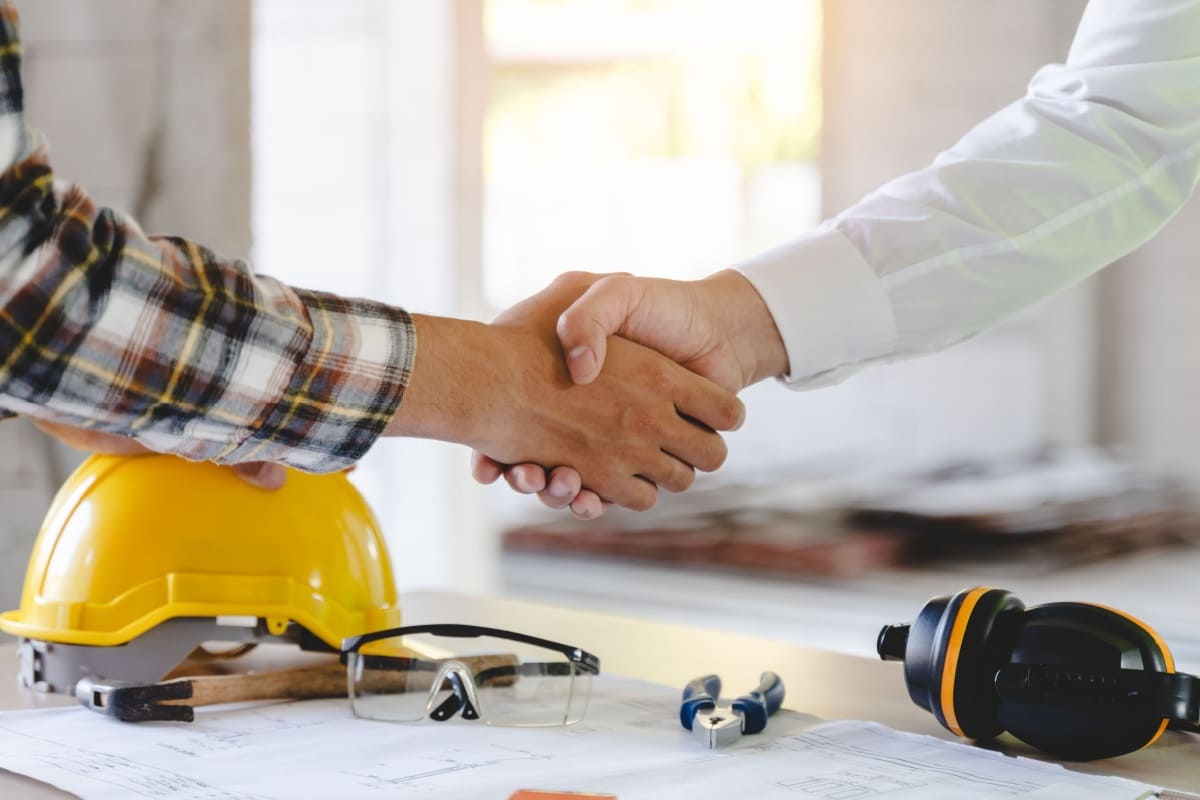 construction détachement contrat